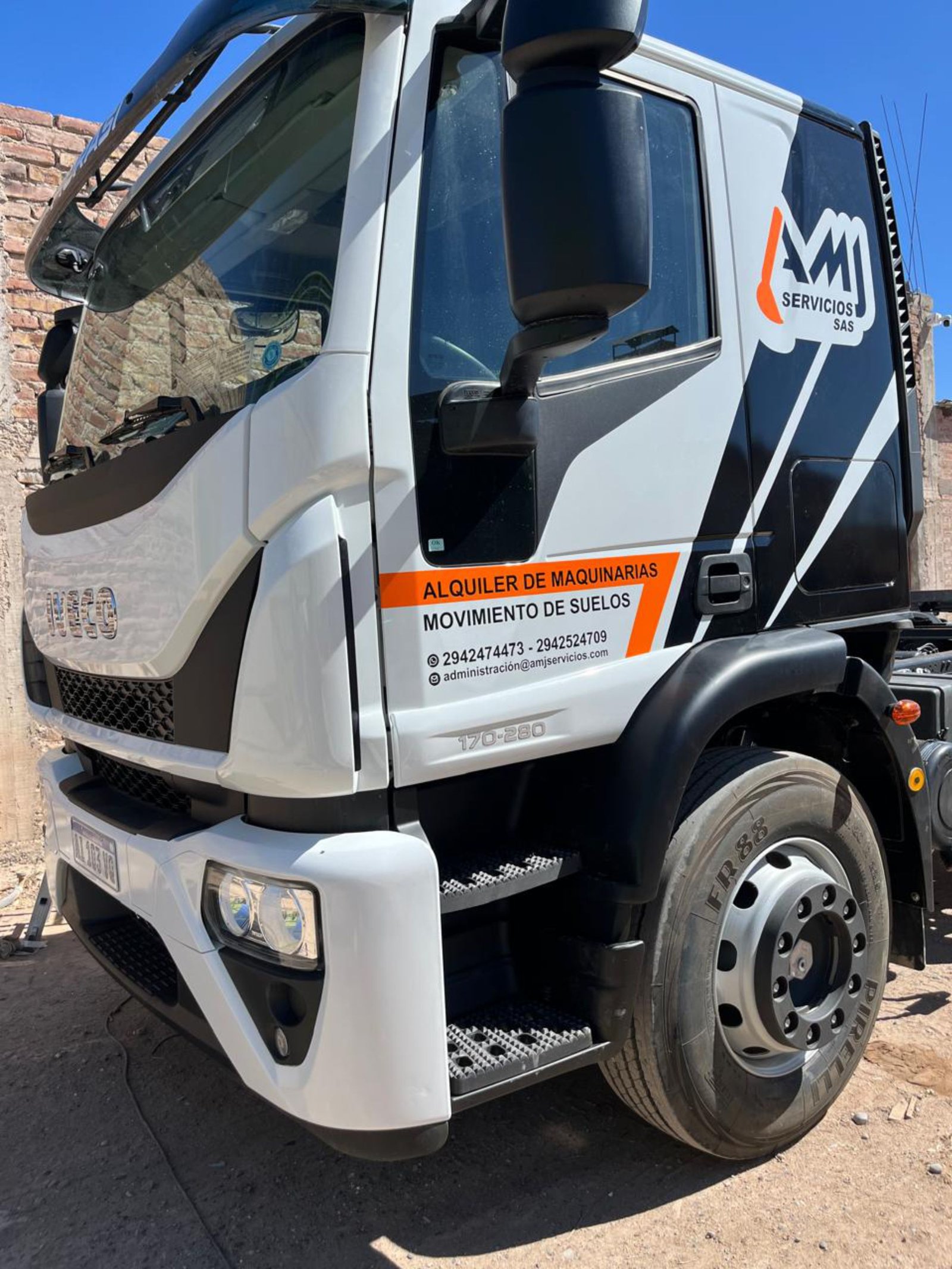 Ploteo vehicular y flotas para industria